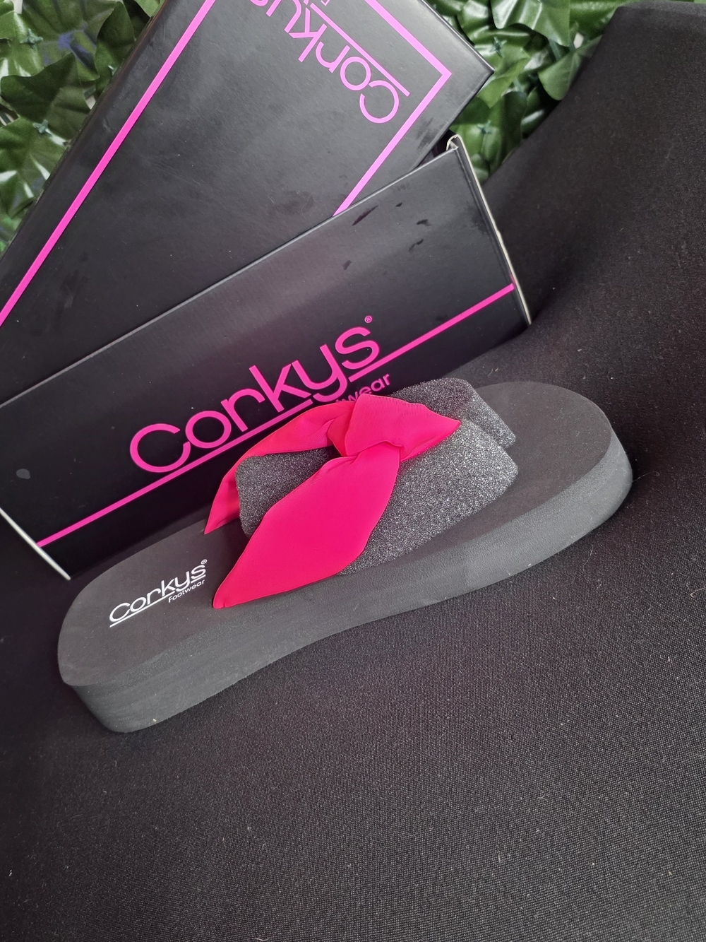 Corkys Women’s Pink Knot Platform Flip Flop